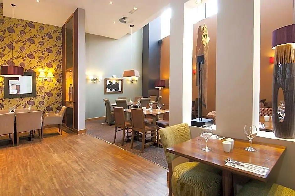 Premier Inn London City-1